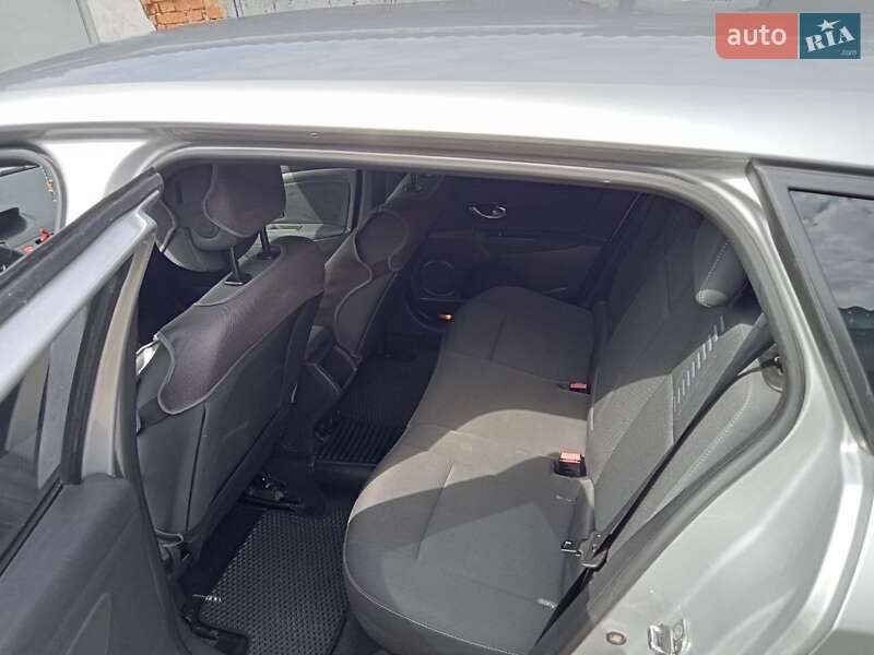 Універсал Renault Megane 2011 в Івано-Франківську