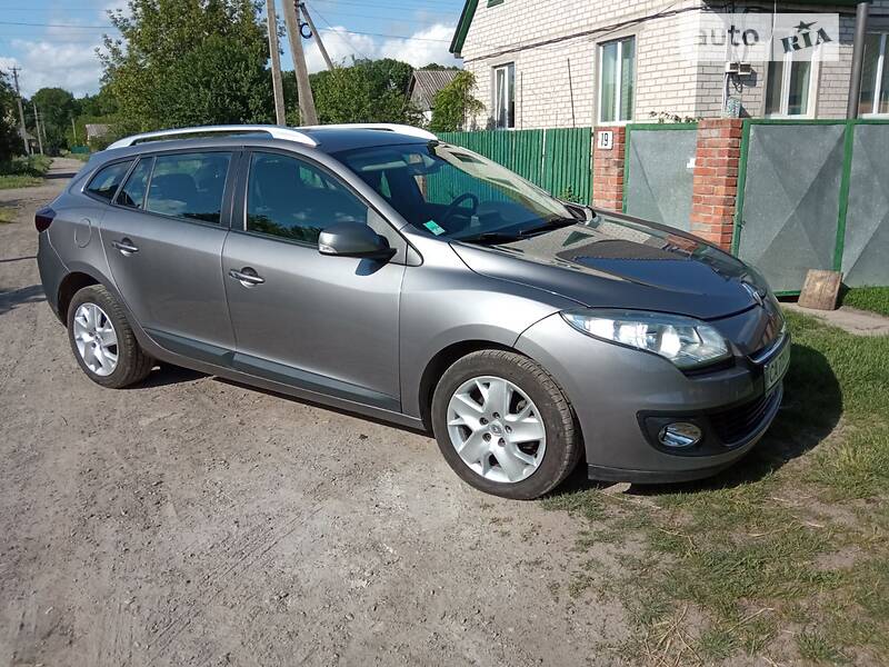 Универсал Renault Megane 2012 в Каменке