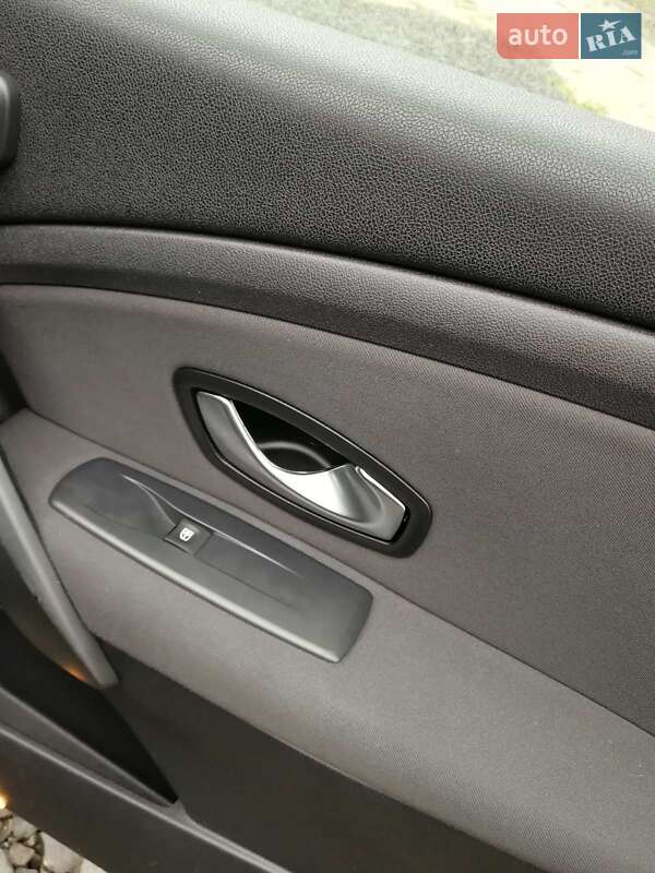 Универсал Renault Megane 2010 в Луцке