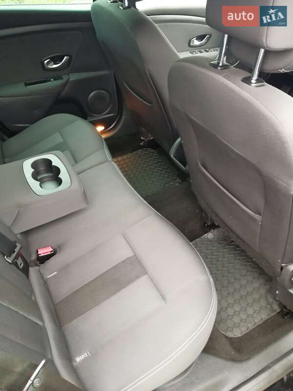 Универсал Renault Megane 2010 в Луцке