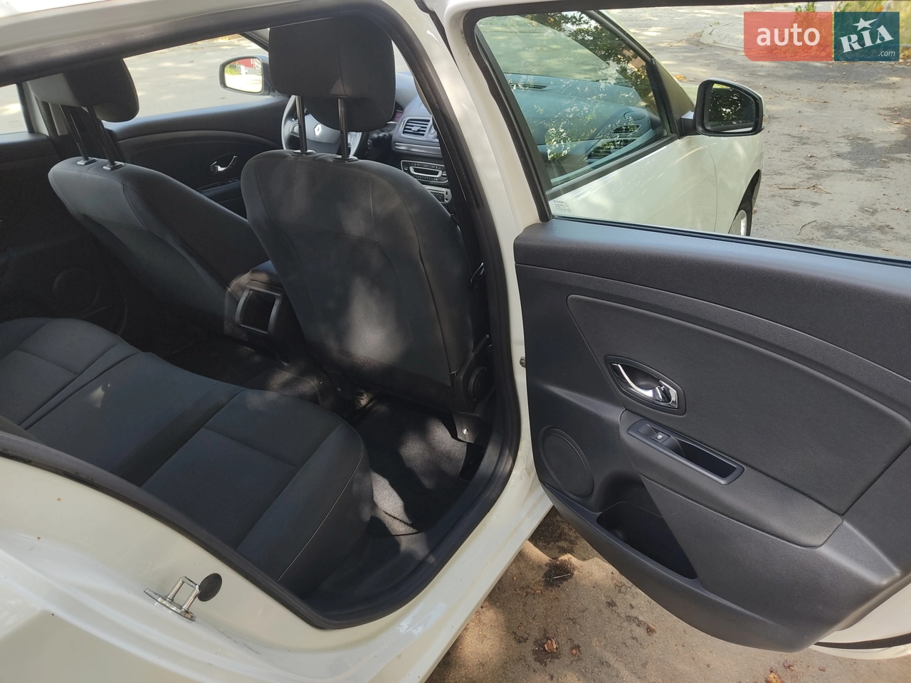 2013 Renault Megane - мініатюра 16