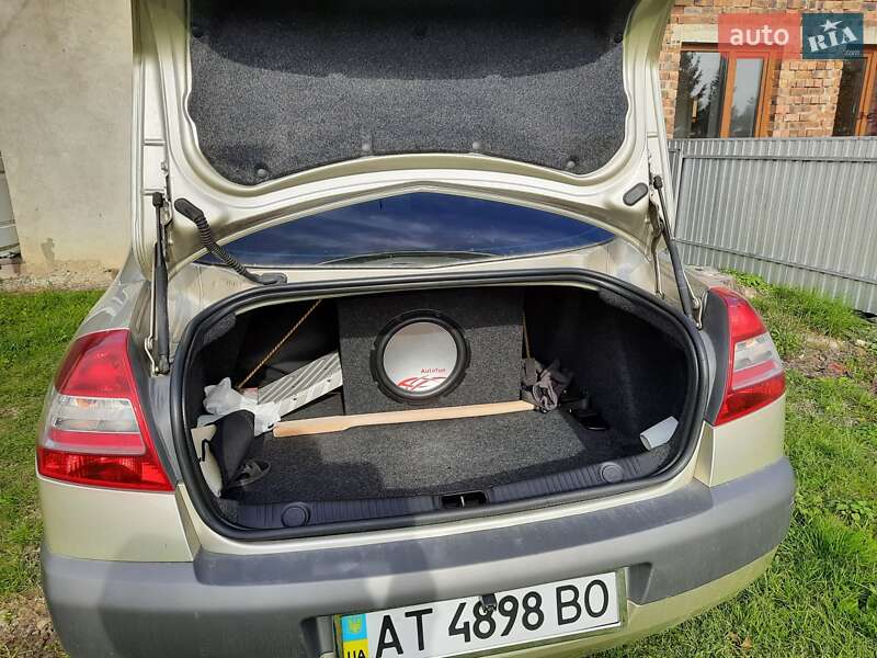 Седан Renault Megane 2007 в Косові