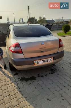 Седан Renault Megane 2007 в Косове