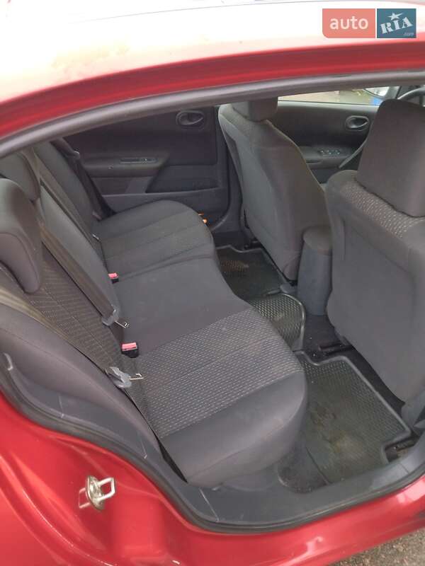 Седан Renault Megane 2004 в Чернигове