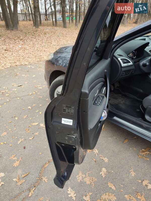 Универсал Renault Megane 2010 в Умани фото 124 Универсал Renault Megane 2010 в Умани