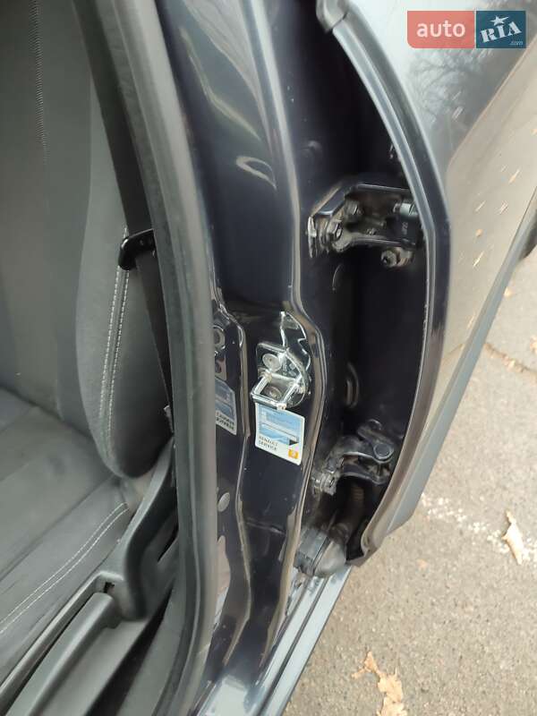 Универсал Renault Megane 2010 в Умани фото 126 Универсал Renault Megane 2010 в Умани