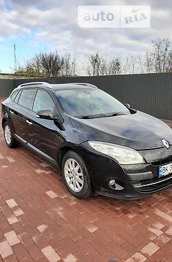 Универсал Renault Megane 2011 в Сарнах