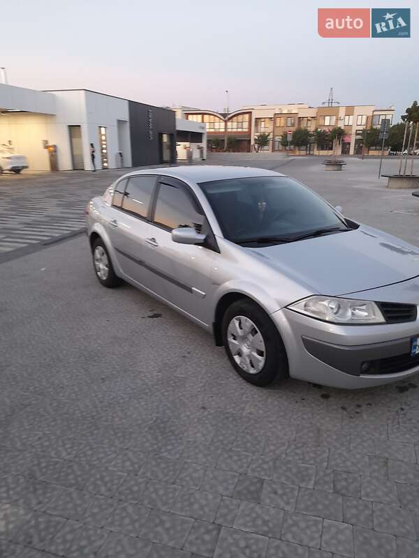 Седан Renault Megane 2006 в Ужгороді
