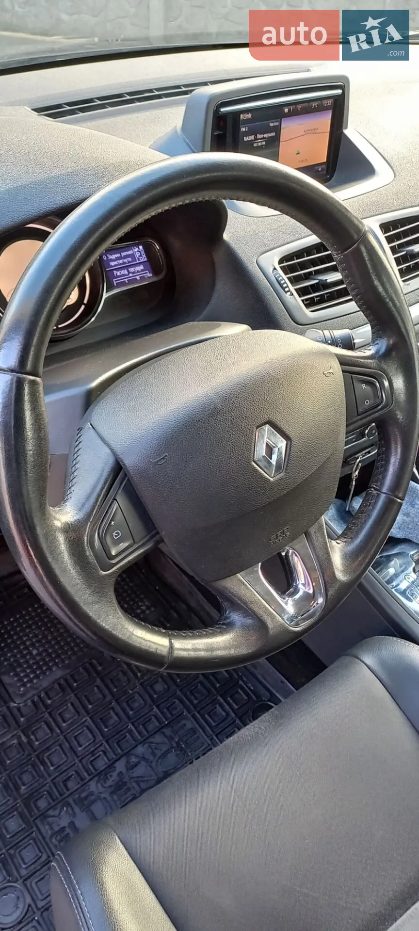 2015 Renault Megane - мініатюра 17