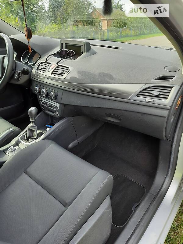 Универсал Renault Megane 2011 в Луцке