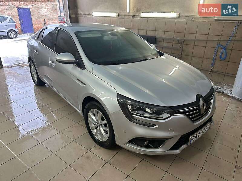 Седан Renault Megane 2020 в Кропивницком