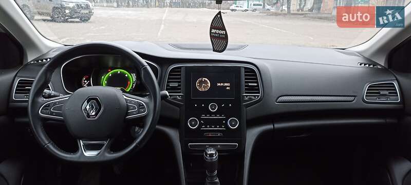 Универсал Renault Megane 2017 в Новоархангельске