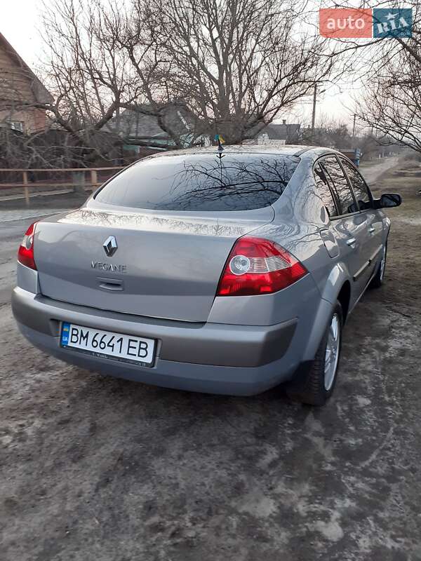 Седан Renault Megane 2004 в Ахтырке