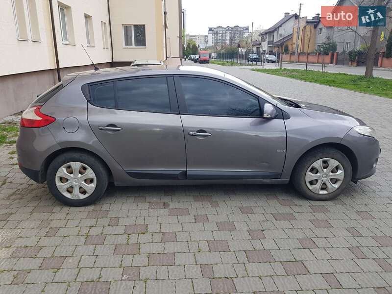 Хэтчбек Renault Megane 2009 в Ивано-Франковске