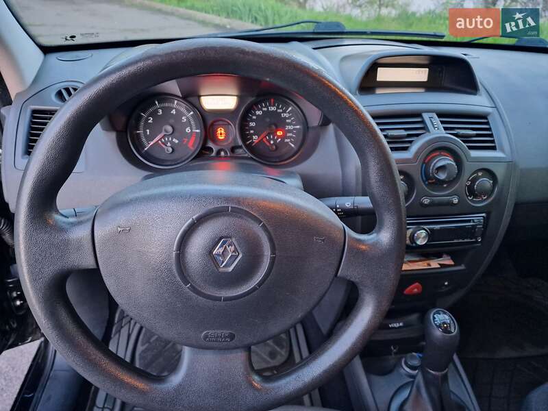 Седан Renault Megane 2008 в Кривом Роге