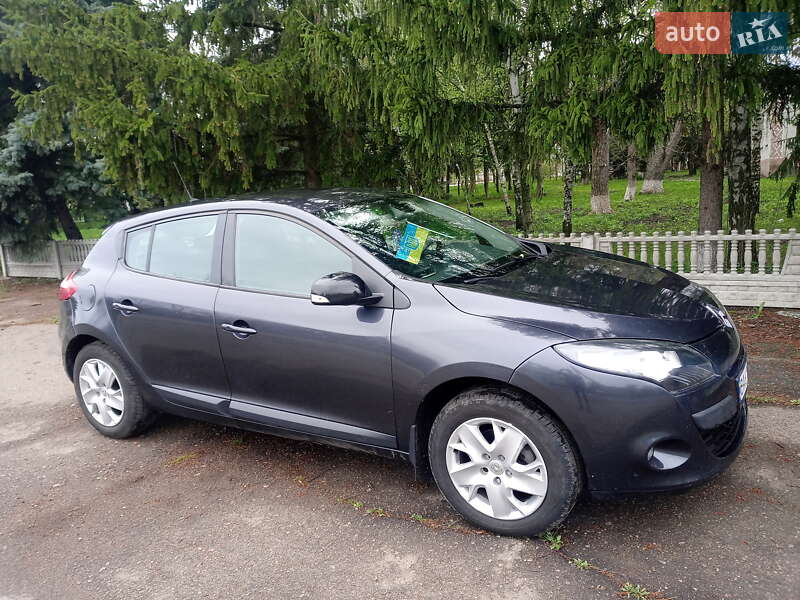 Хетчбек Renault Megane 2011 в Благовіщенську
