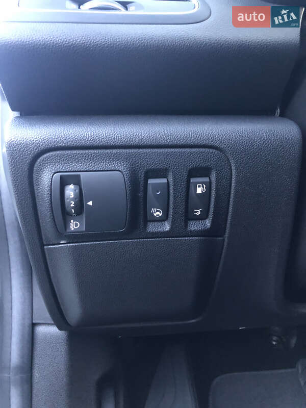 Седан Renault Megane 2019 в Новій Одесі