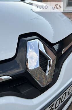 Хетчбек Renault Megane 2015 в 