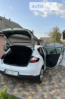 Хетчбек Renault Megane 2015 в 