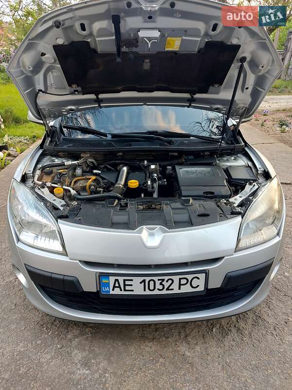 Універсал Renault Megane 2010 в Дніпрі