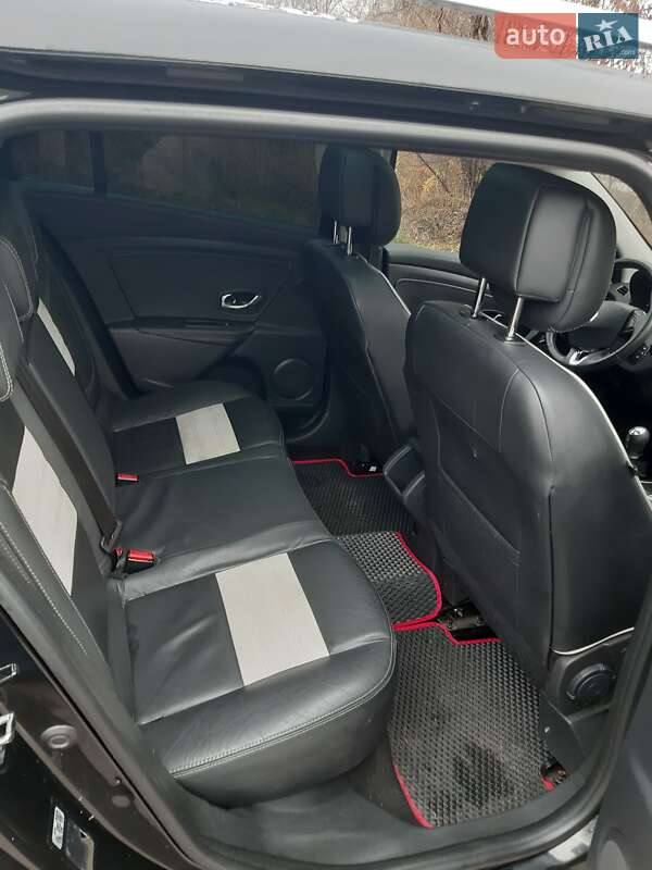 Универсал Renault Megane 2013 в Чернигове