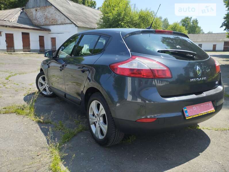 Хетчбек Renault Megane 2011 в Звенигородці
