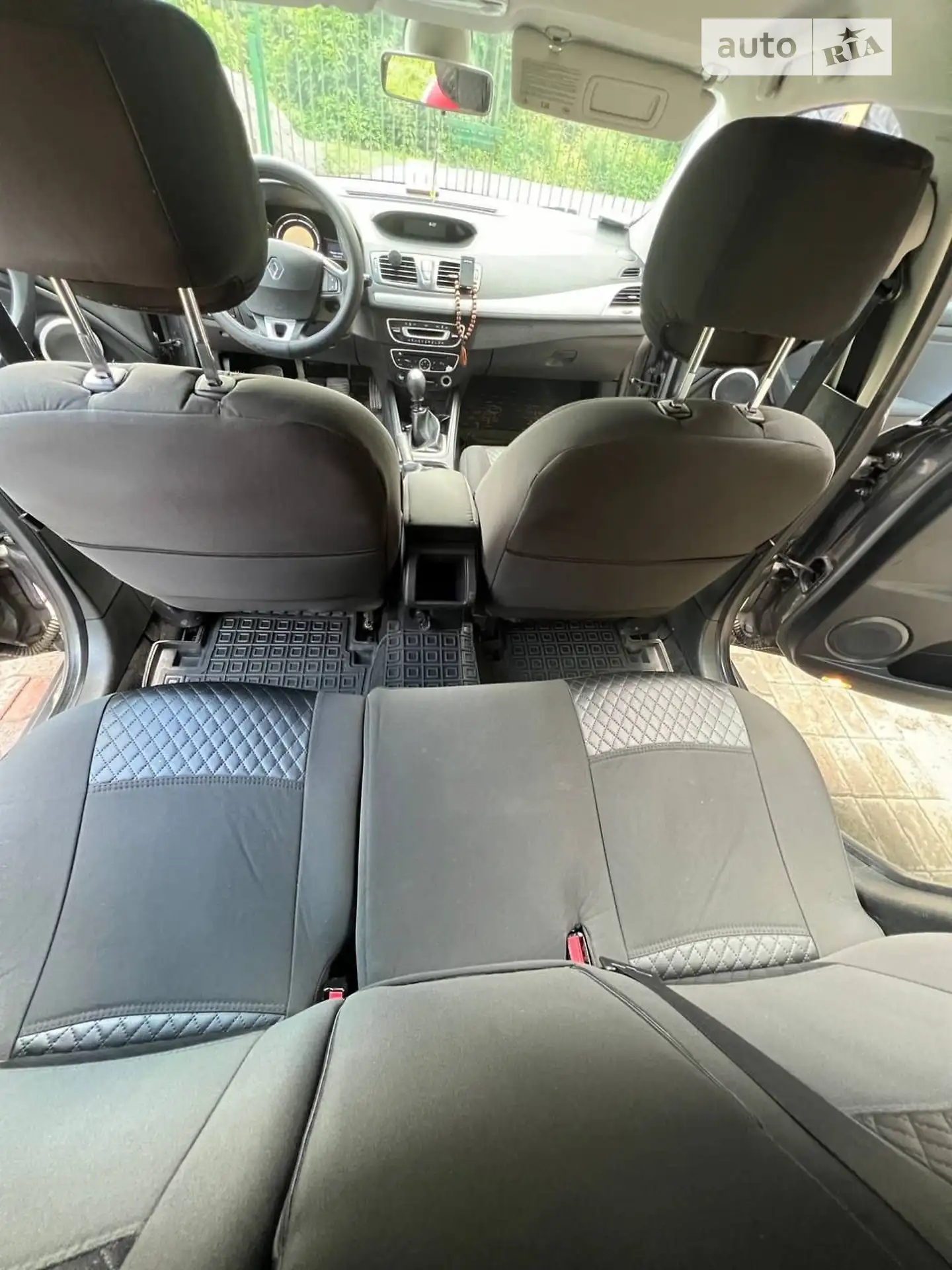 2010 Renault Megane - мініатюра 44