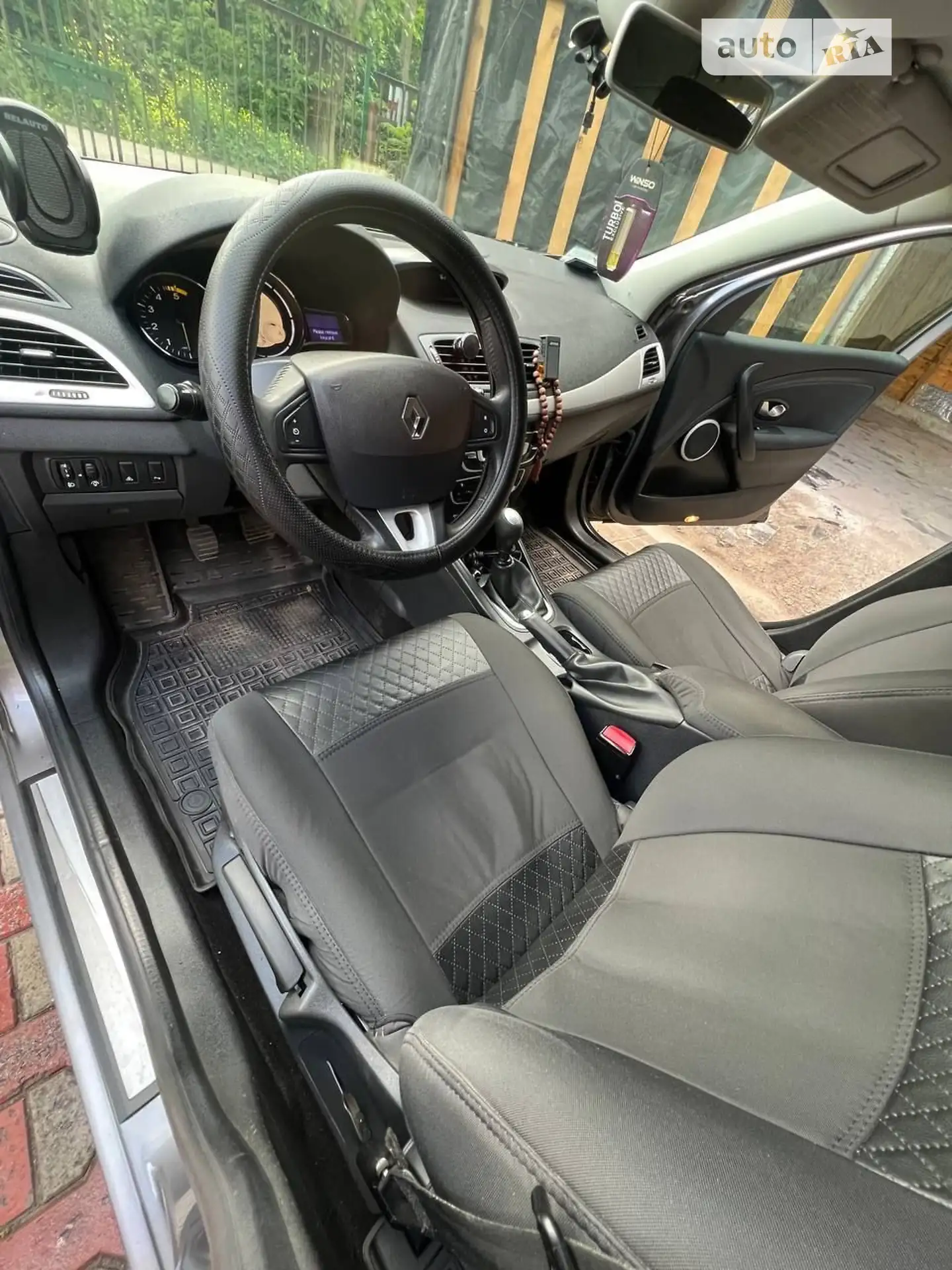 2010 Renault Megane - мініатюра 53