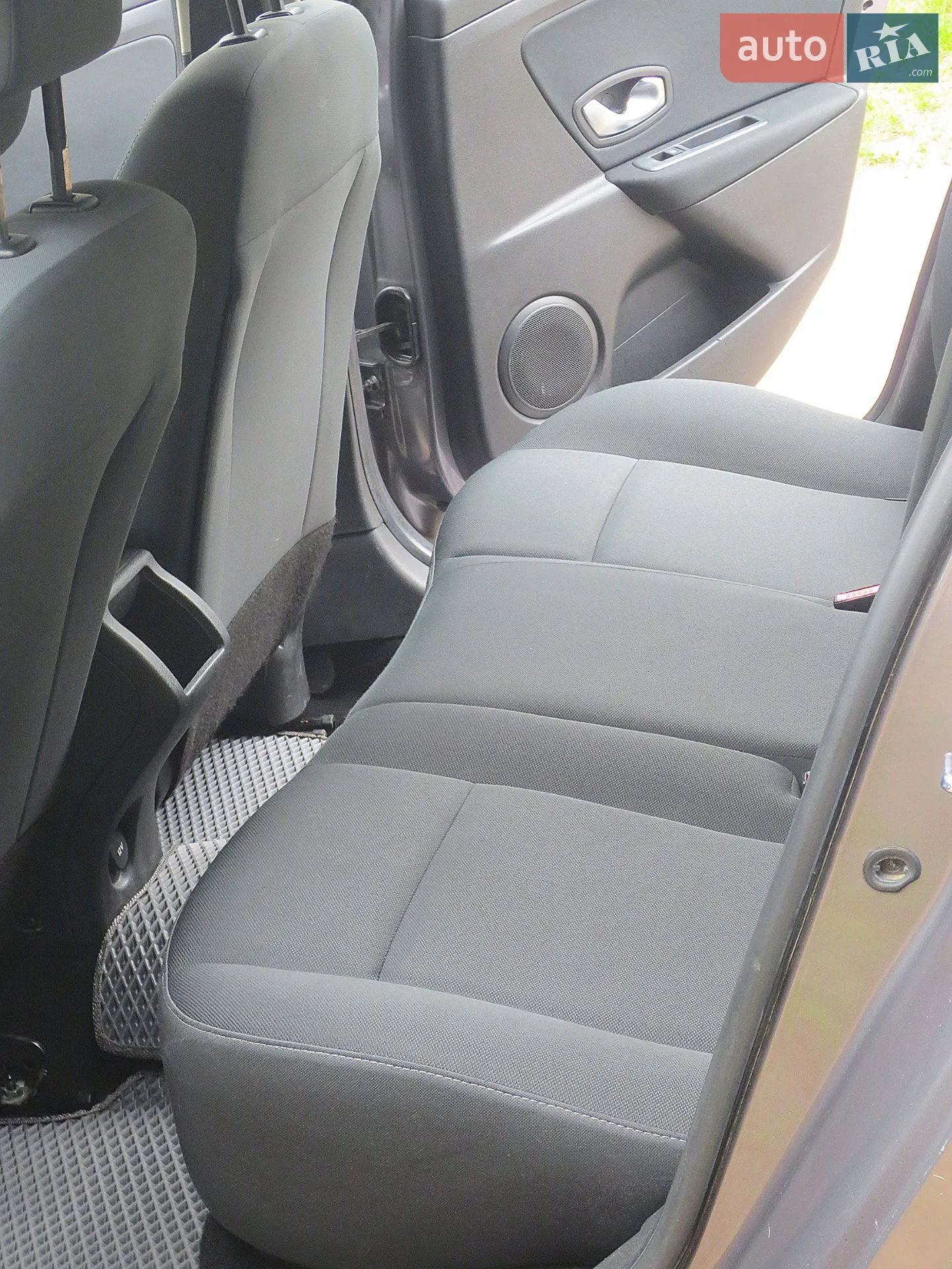 2010 Renault Megane - мініатюра 4