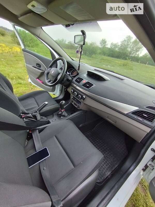 Універсал Renault Megane 2011 в 