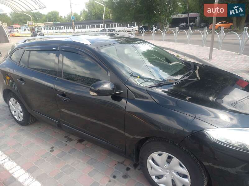 Універсал Renault Megane 2013 в Дніпрі