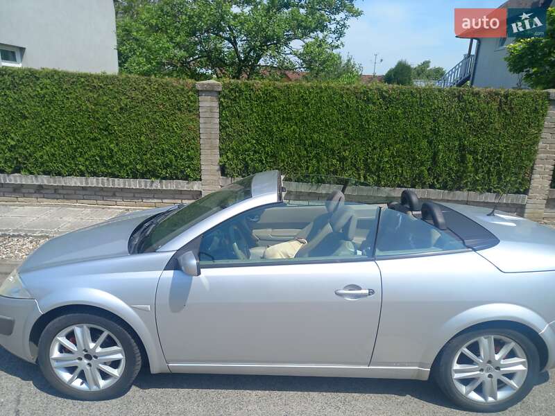 Кабріолет Renault Megane 2004 в Іршаві