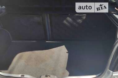 Хэтчбек Renault Megane 1996 в 