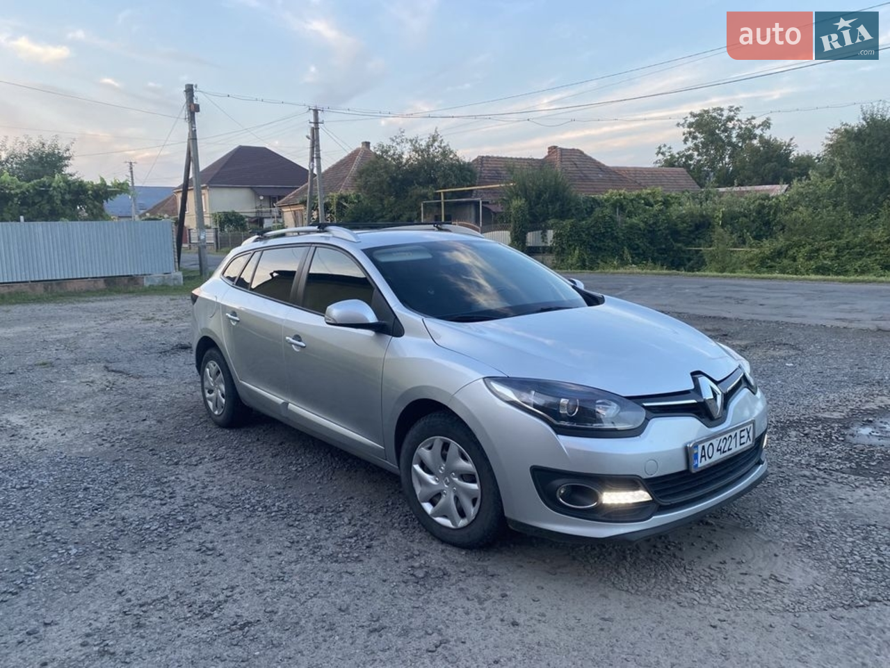 2015 Renault Megane - мініатюра 11