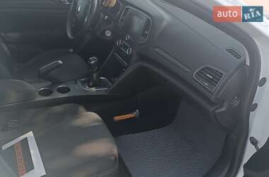 Універсал Renault Megane 2017 в Любарі