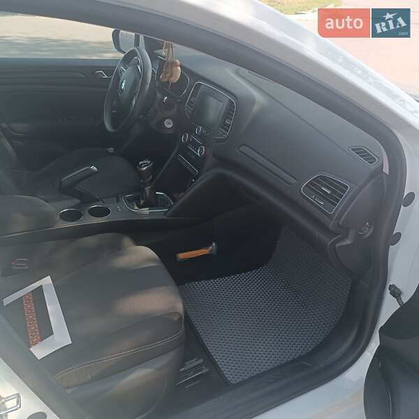 Универсал Renault Megane 2017 в Любаре фото 20 Универсал Renault Megane 2017 в Любаре