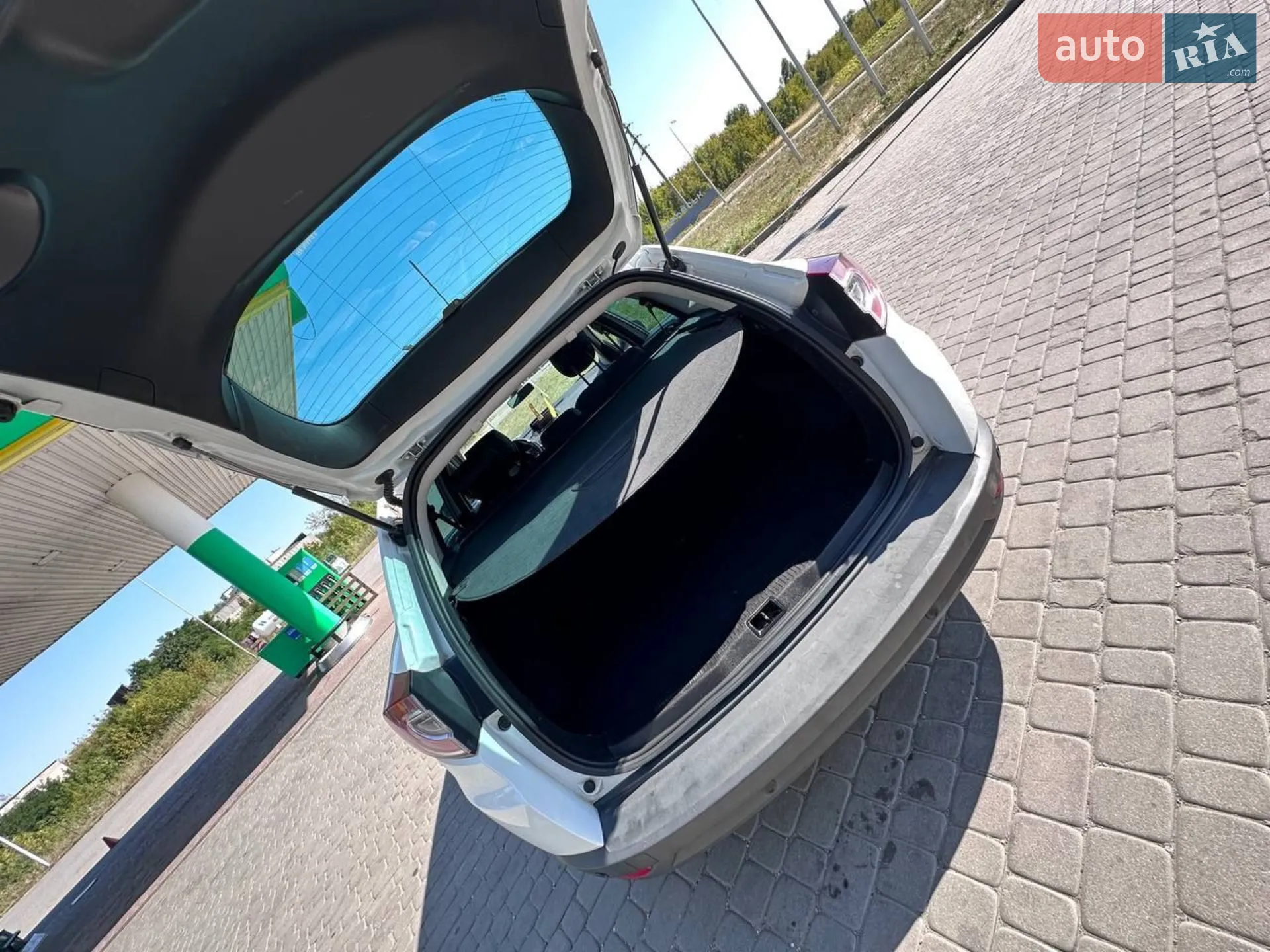 2016 Renault Megane - мініатюра 18