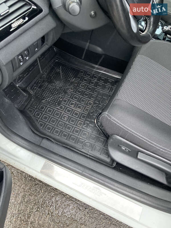 Универсал Renault Megane 2012 в Ирпене фото 4 Универсал Renault Megane 2012 в Ирпене