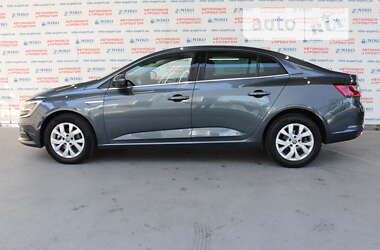Седан Renault Megane 2021 в 