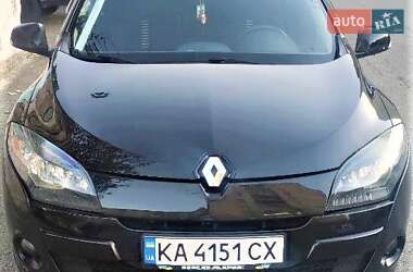 Хэтчбек Renault Megane 2011 в 