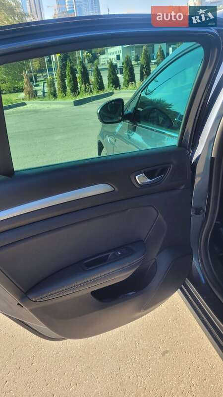 Седан Renault Megane 2017 в Києві