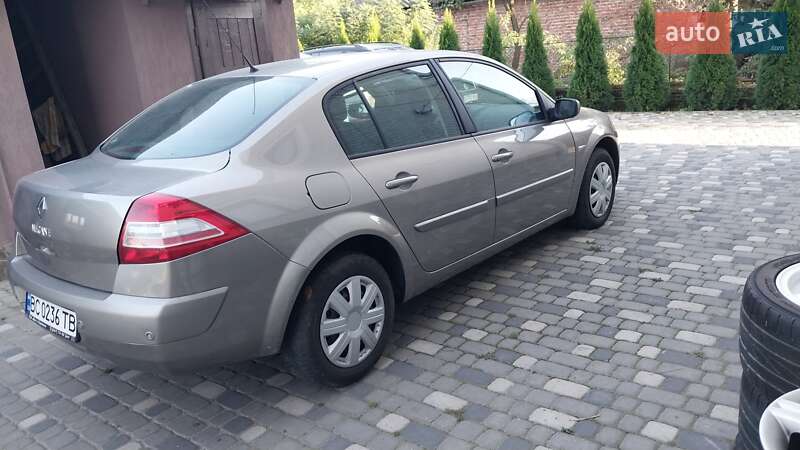 Седан Renault Megane 2008 в Ходорове