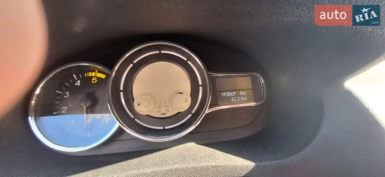 2012 Renault Megane - мініатюра 9