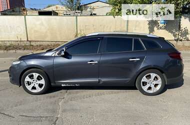 Универсал Renault Megane 2010 в 