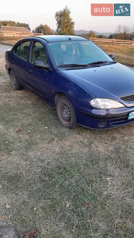Седан Renault Megane 2000 в Кременце