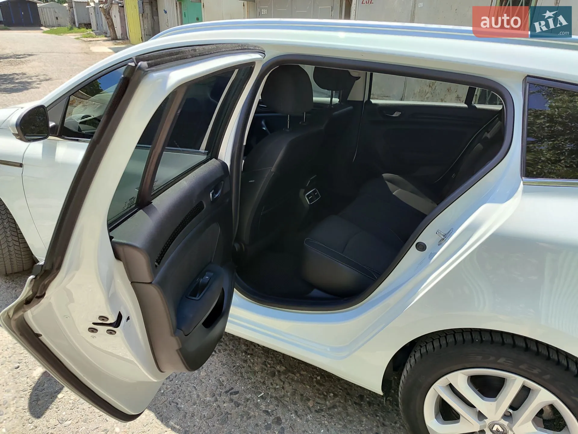 2016 Renault Megane - мініатюра 10