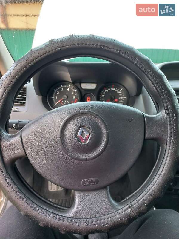 Седан Renault Megane 2008 в Теофіполі
