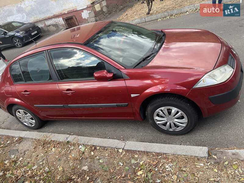 Седан Renault Megane 2004 в Киеве фото 4 Седан Renault Megane 2004 в Киеве
