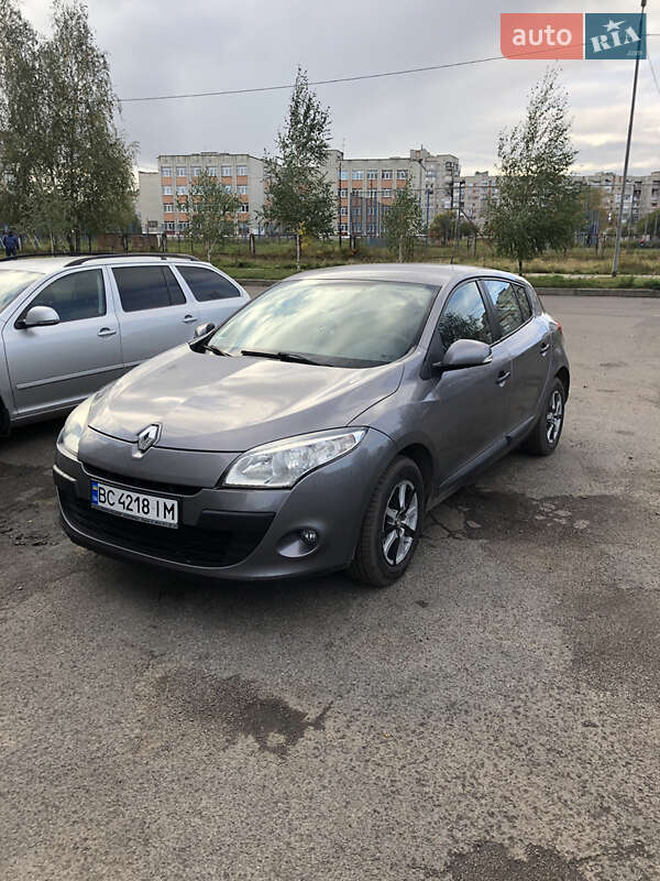 Хэтчбек Renault Megane 2012 в Шептицькому