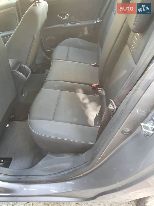 Хетчбек Renault Megane 2011 в Івано-Франківську